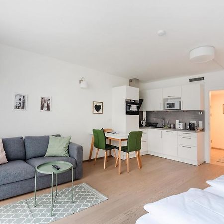 וינה Quiet And Cozy Apartment Next To Mariahilfer Strasse And Naschmarkt With Ac, Minimum 30 Nights מראה חיצוני תמונה