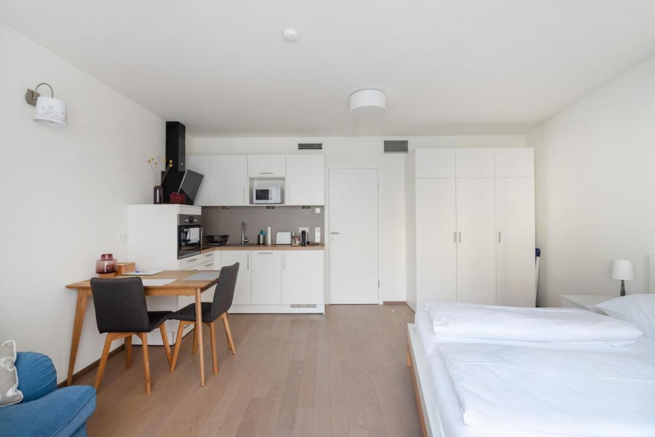 וינה Quiet And Cozy Apartment Next To Mariahilfer Strasse And Naschmarkt With Ac, Minimum 30 Nights מראה חיצוני תמונה