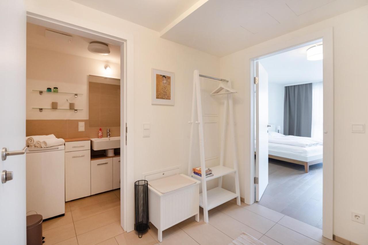 וינה Quiet And Cozy Apartment Next To Mariahilfer Strasse And Naschmarkt With Ac, Minimum 30 Nights מראה חיצוני תמונה
