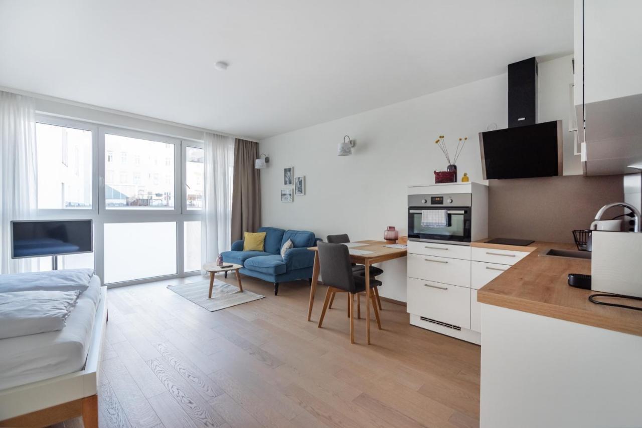 וינה Quiet And Cozy Apartment Next To Mariahilfer Strasse And Naschmarkt With Ac, Minimum 30 Nights מראה חיצוני תמונה
