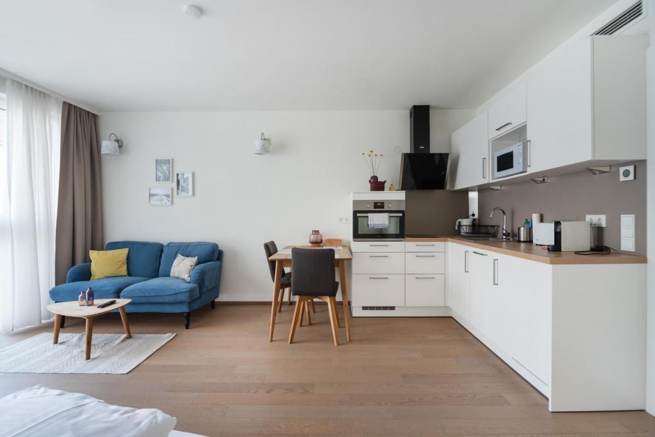 וינה Quiet And Cozy Apartment Next To Mariahilfer Strasse And Naschmarkt With Ac, Minimum 30 Nights מראה חיצוני תמונה