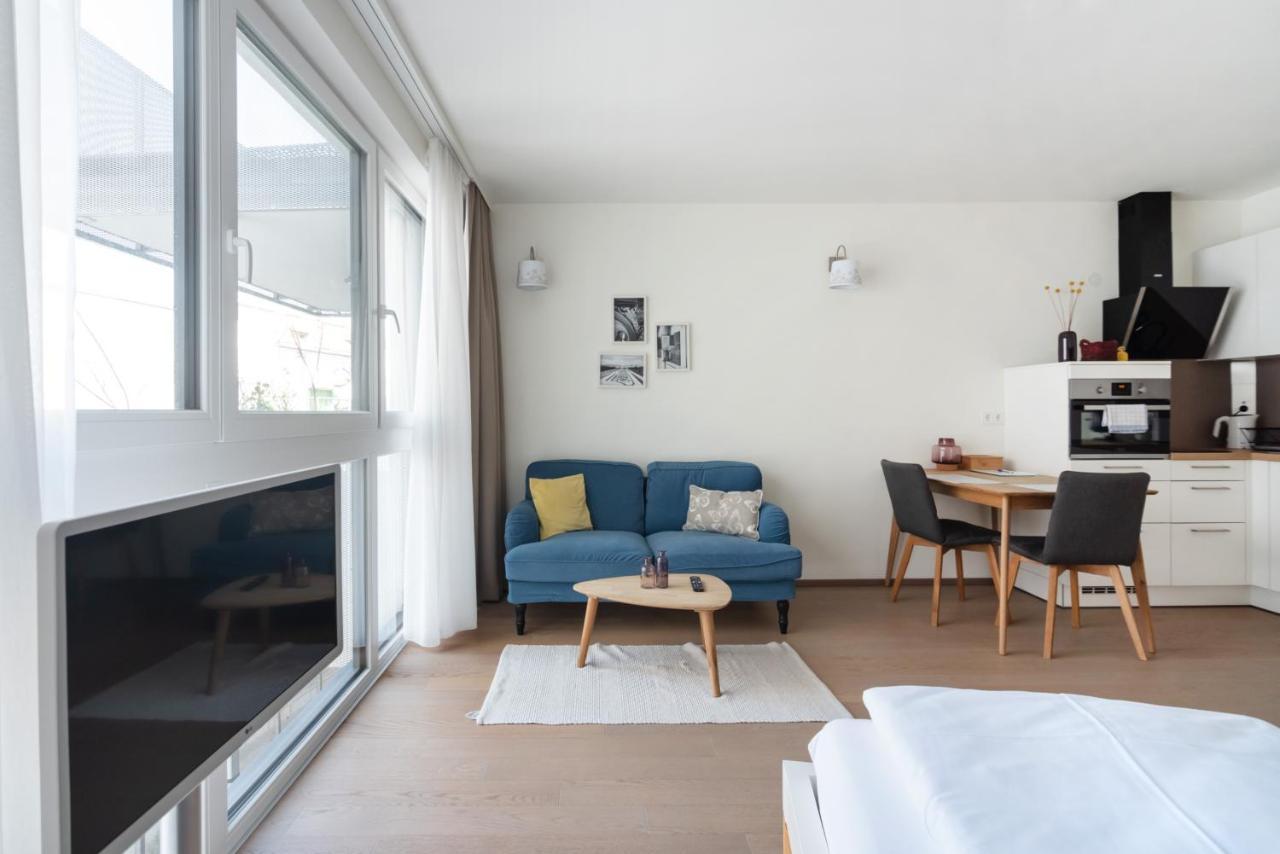 וינה Quiet And Cozy Apartment Next To Mariahilfer Strasse And Naschmarkt With Ac, Minimum 30 Nights מראה חיצוני תמונה